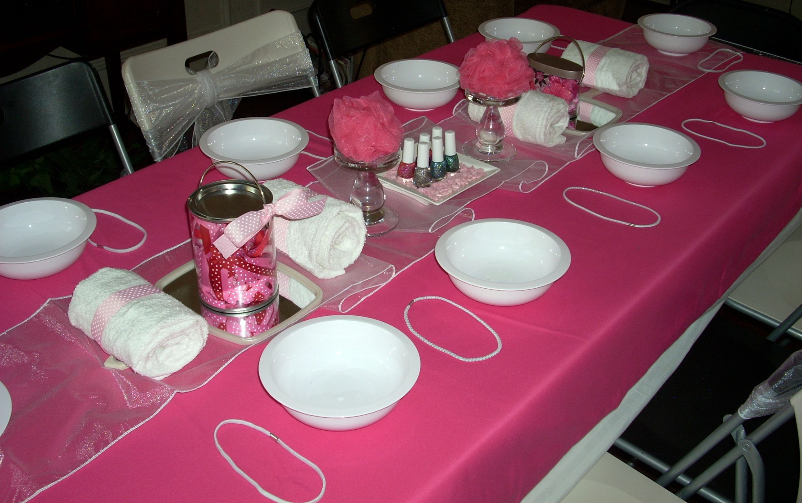 Kids Salon Party
 Pink and Red Spa Party