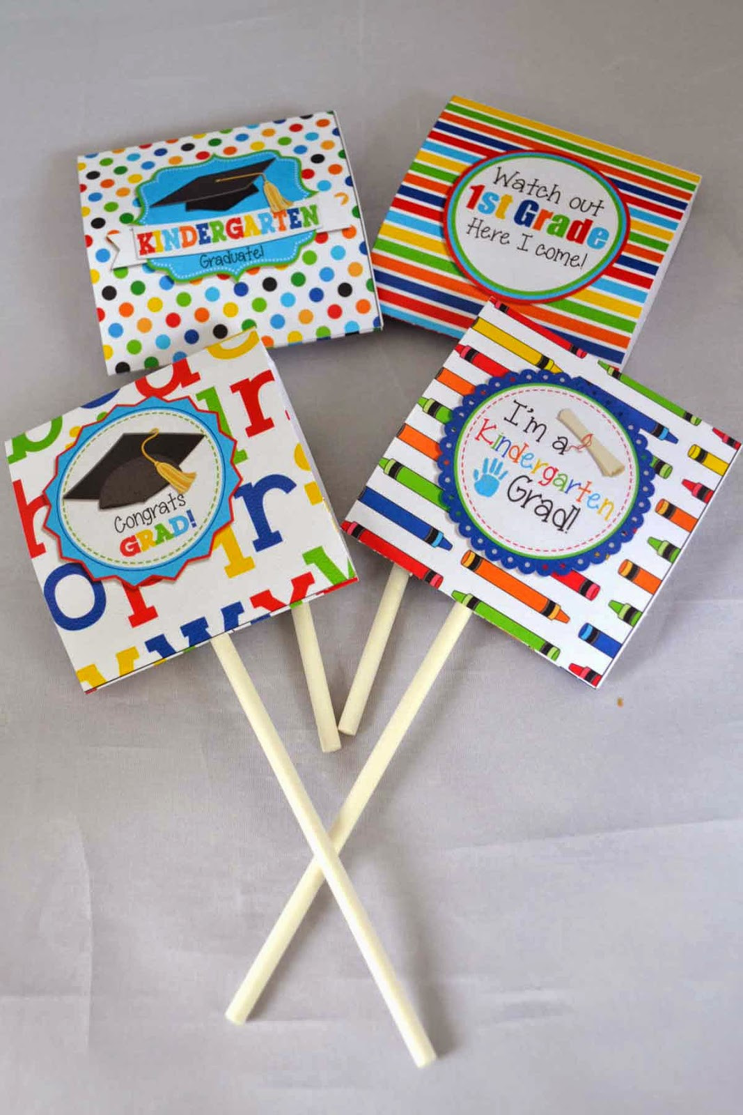 Kindergarten Graduation Gift Ideas
 Kindergarten Graduation Party Printables and a Freebie