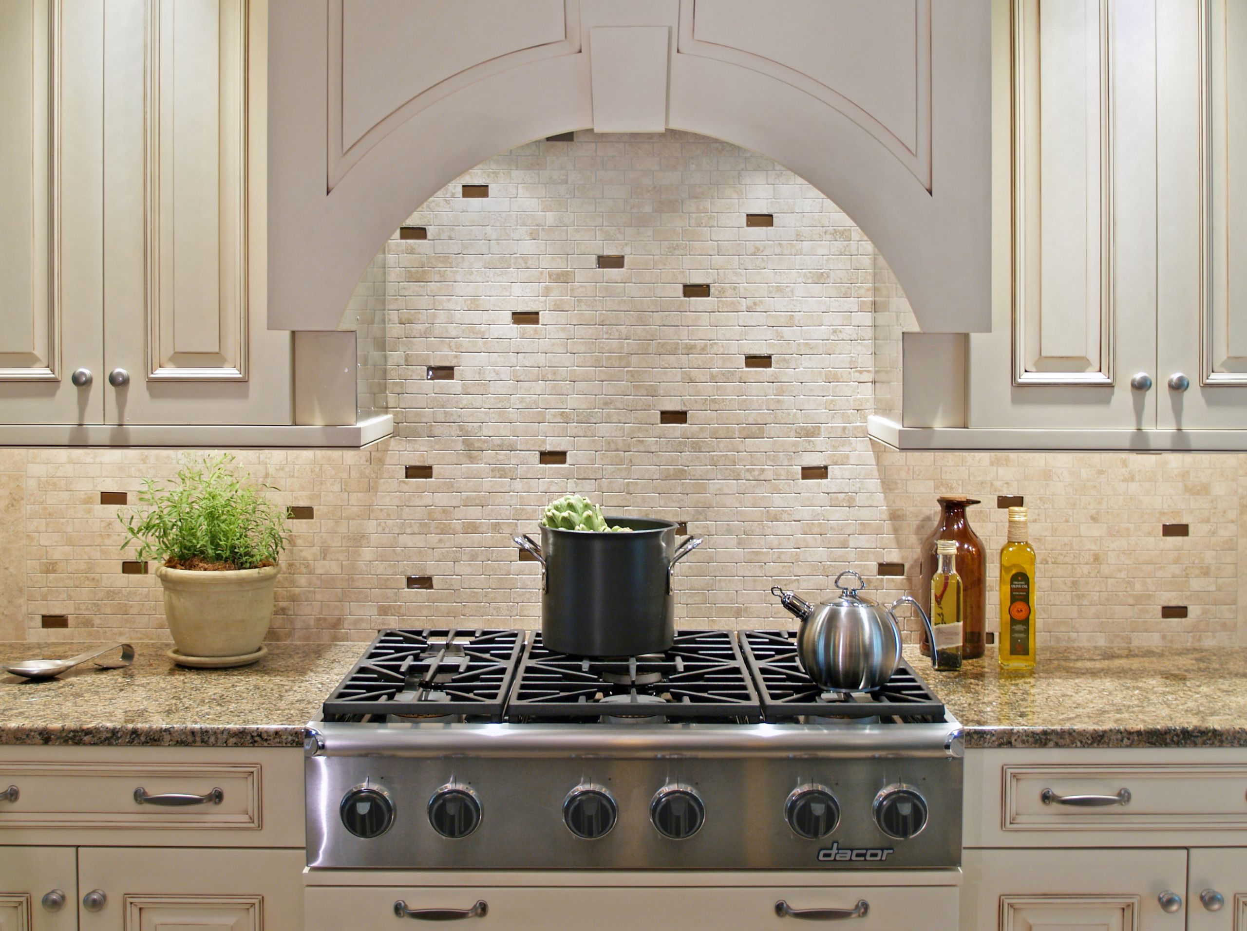 Kitchen Backsplash Accent Tiles
 Spice Up Your Kitchen Tile Backsplash Ideas