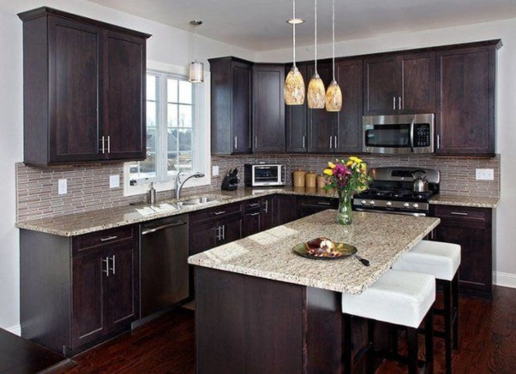 Kitchen Backsplash For Dark Cabinets
 43 Elegant Kitchen Backsplash Decor Ideas With Dark