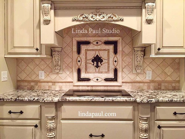 Kitchen Backsplash Medallion Ideas
 Fleur de Lis Tile Backsplash Medallion Kitchen