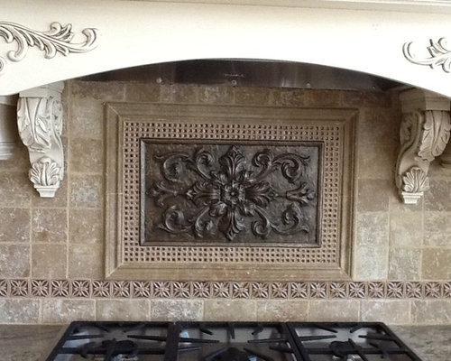 Kitchen Backsplash Medallion Ideas
 Medallion Backsplash Ideas Remodel and Decor