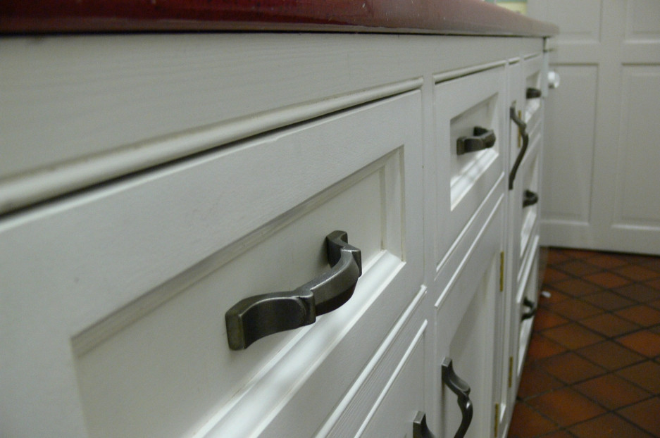 Kitchen Cabinet Door Handles
 Cast Iron Cabinet Draw and Door Handles