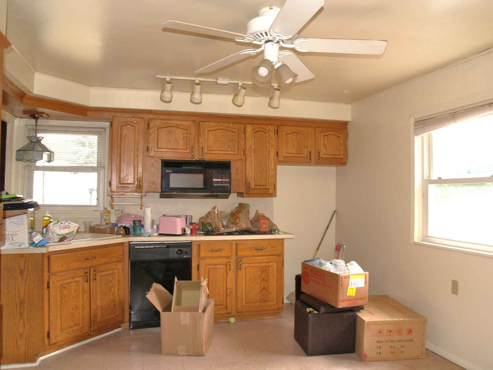 Kitchen Fan With Lights
 10 Tips To Help You Get the Right Ceiling fan for kitchen