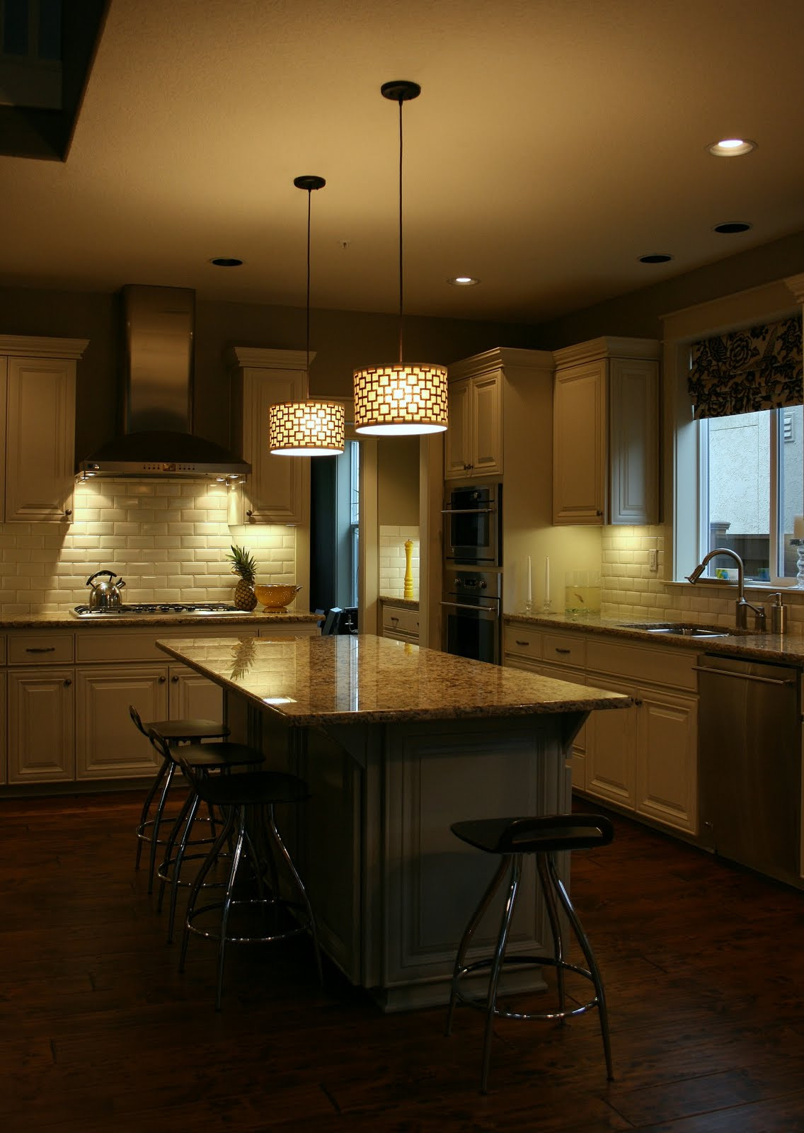 Kitchen Hanging Lights Over Table
 Kitchen Island Lighting System with Pendant and Chandelier