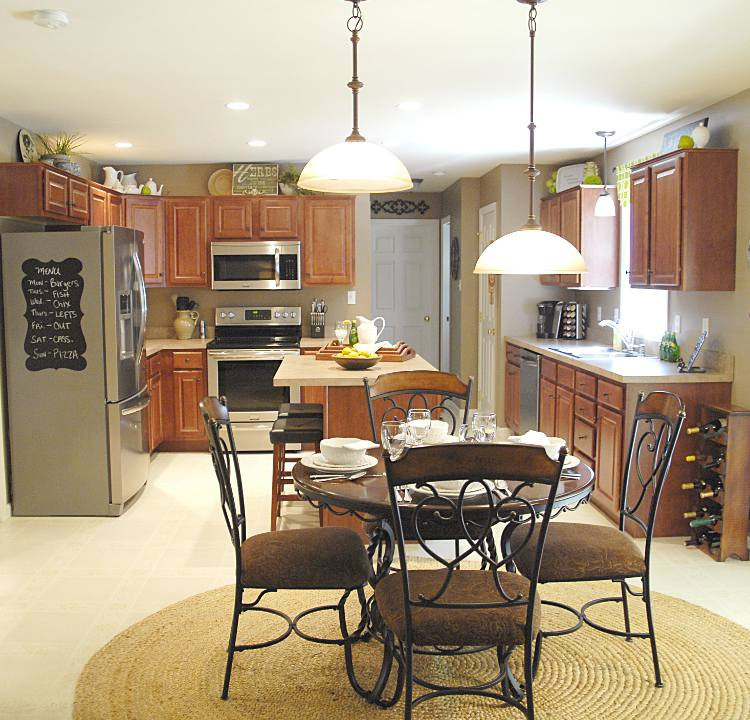 Kitchen Hanging Lights Over Table
 New lights in the kitchen