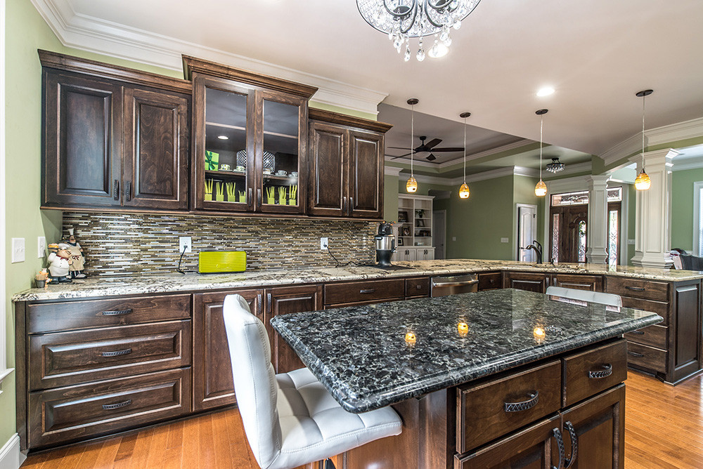 Kitchen Island With Granite Countertop
 5 Reasons Granite Is A Great Investment