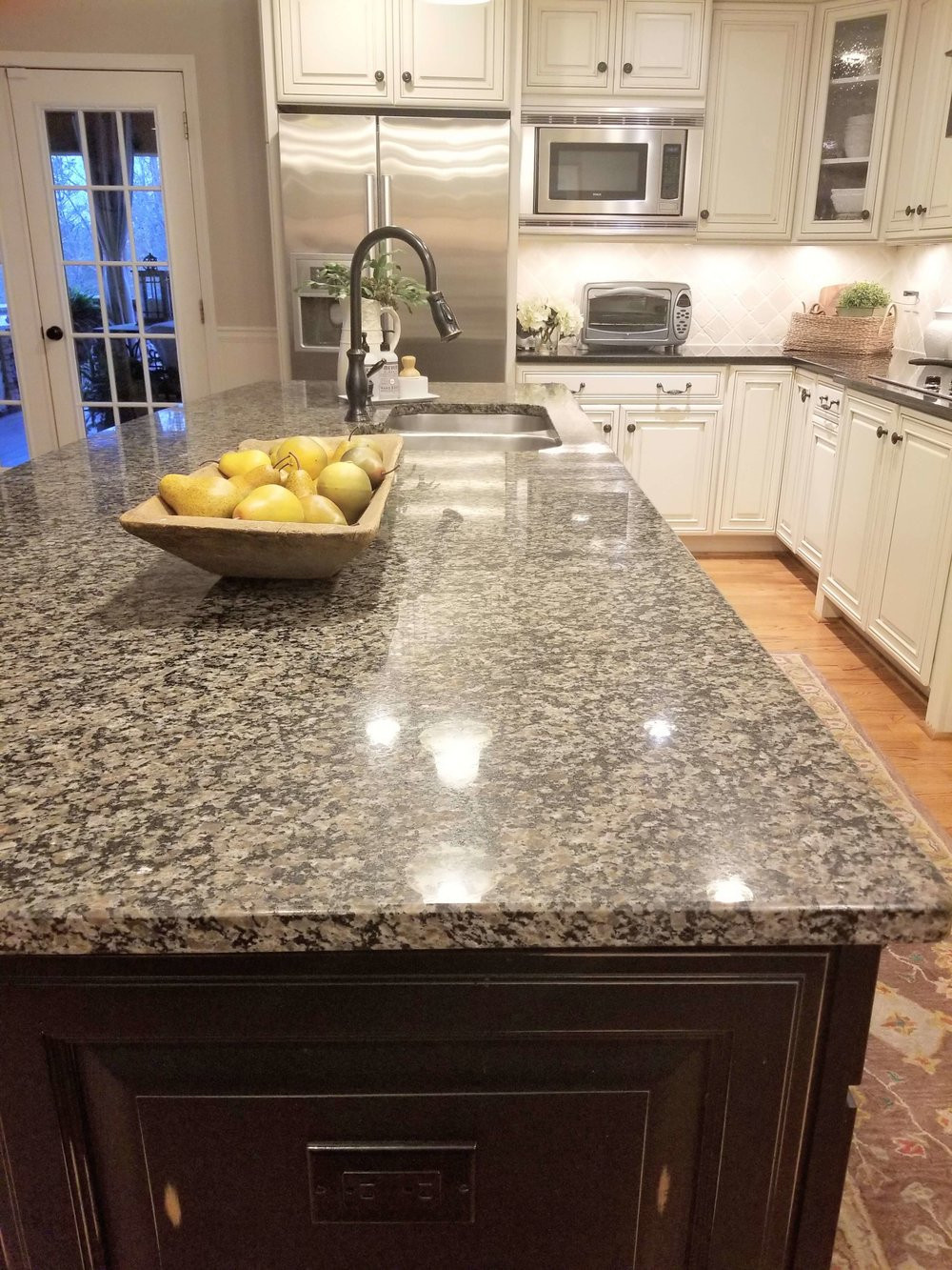 Kitchen Islands Granite Countertops
 How A Simple Kitchen Island Countertop Change Can Totally