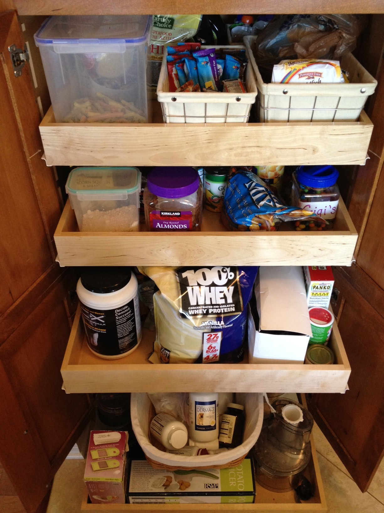 Kitchen Pantry Organize
 Organize your kitchen pantry 7 rules for an organized