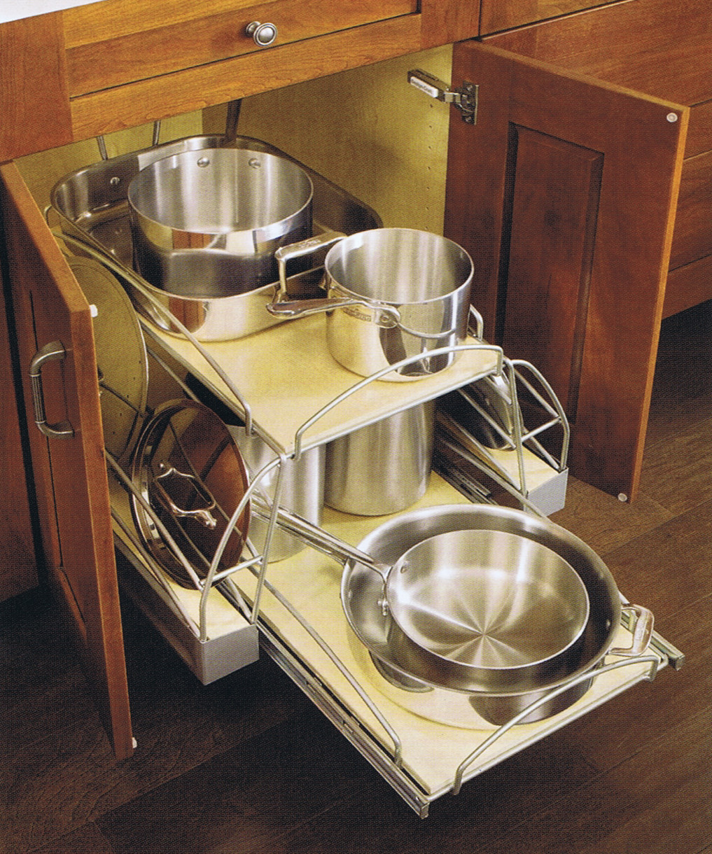 Kitchen Pots And Pans Organizer
 Stylish Ways to Store Pots and Pans In An Organized