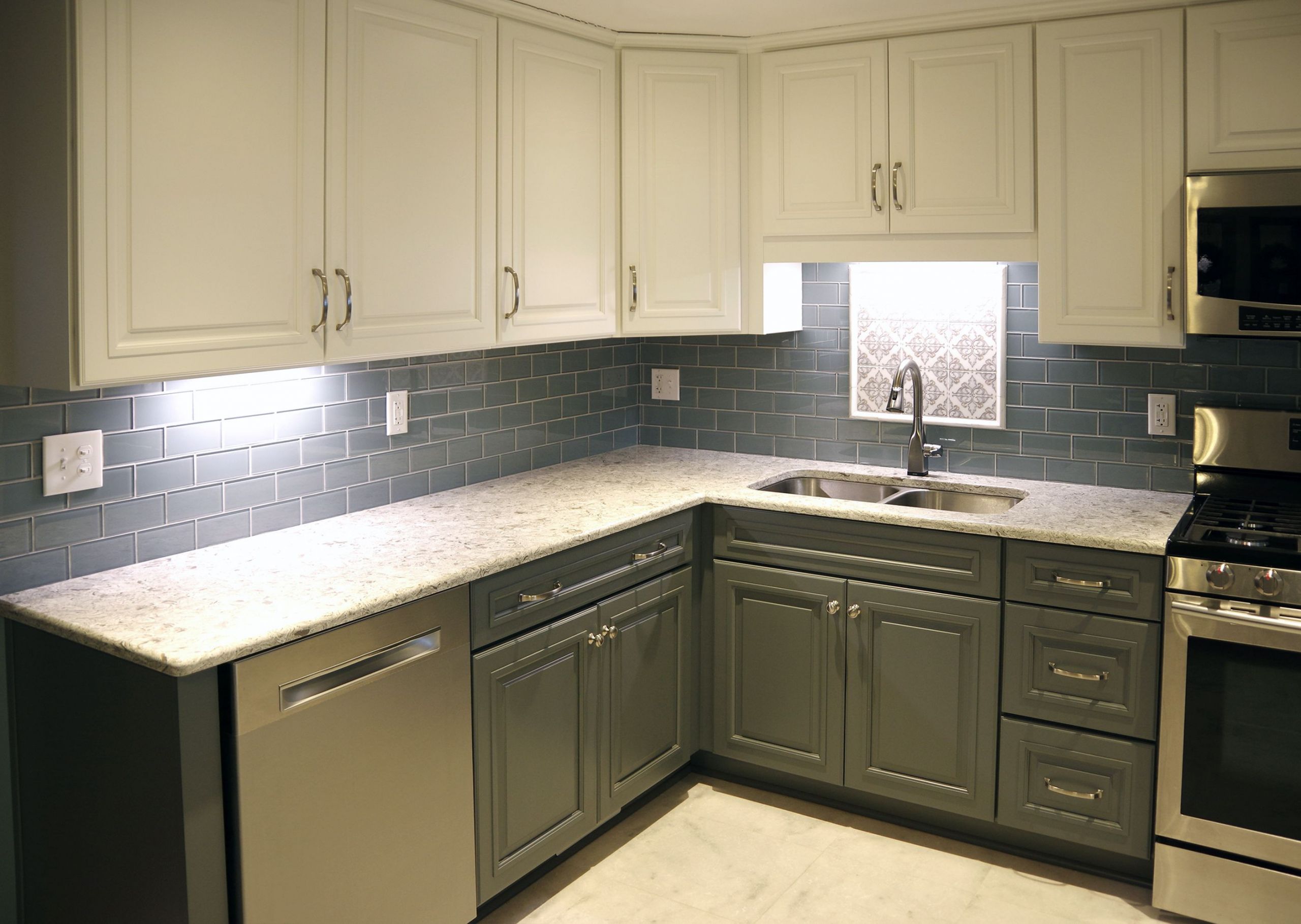 Kitchen Remodel Pittsburgh
 This recent Pittsburgh kitchen remodel offers the perfect