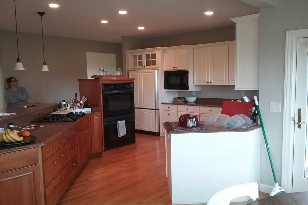 Kitchen Remodeling Madison Wi
 A Dated Kitchen Gets A Clean Slate Transitional Kitchen