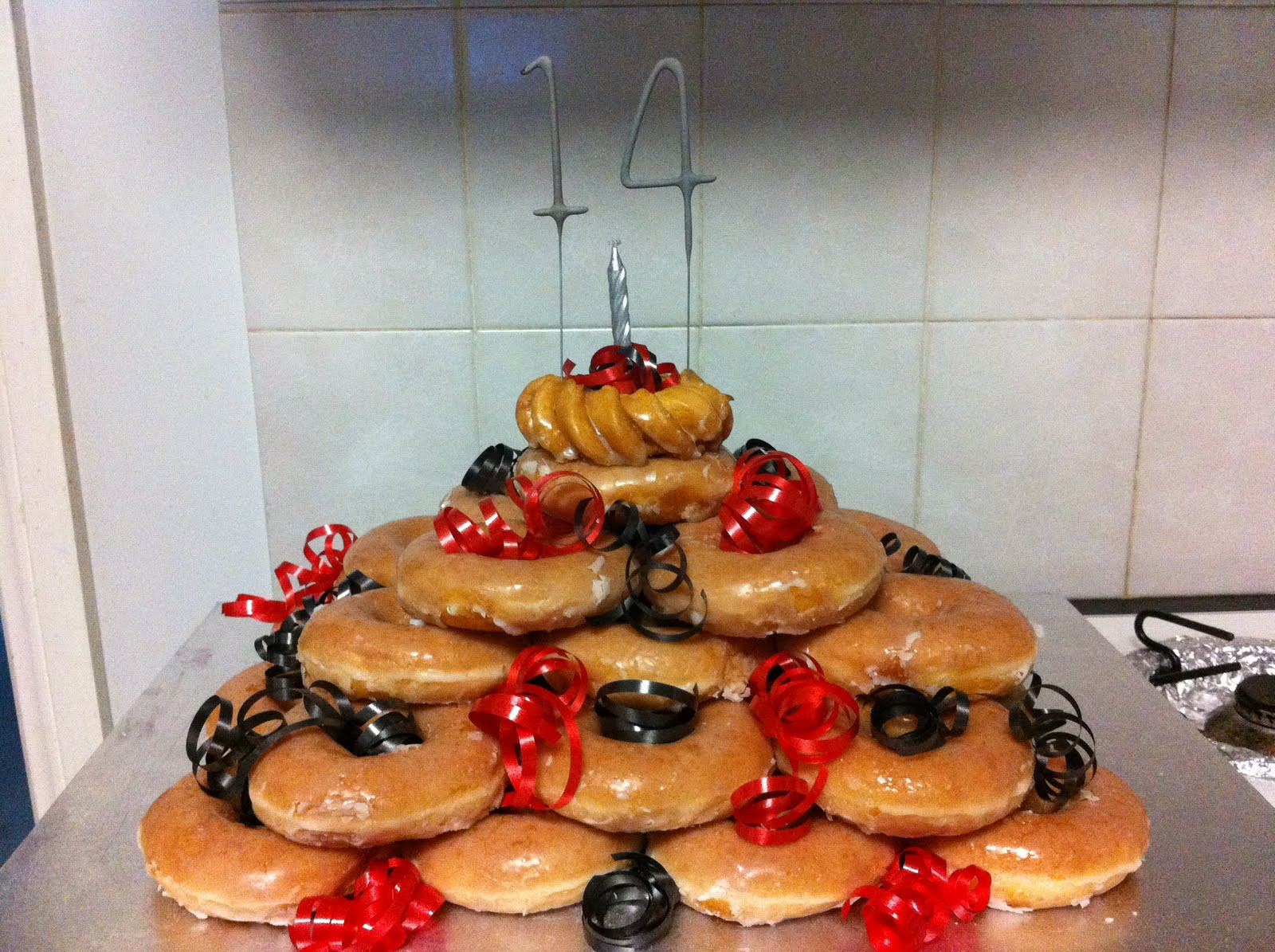 Krispy Kreme Birthday Cake
 CookingNotes Krispy Kreme Cake My No Bake Donut