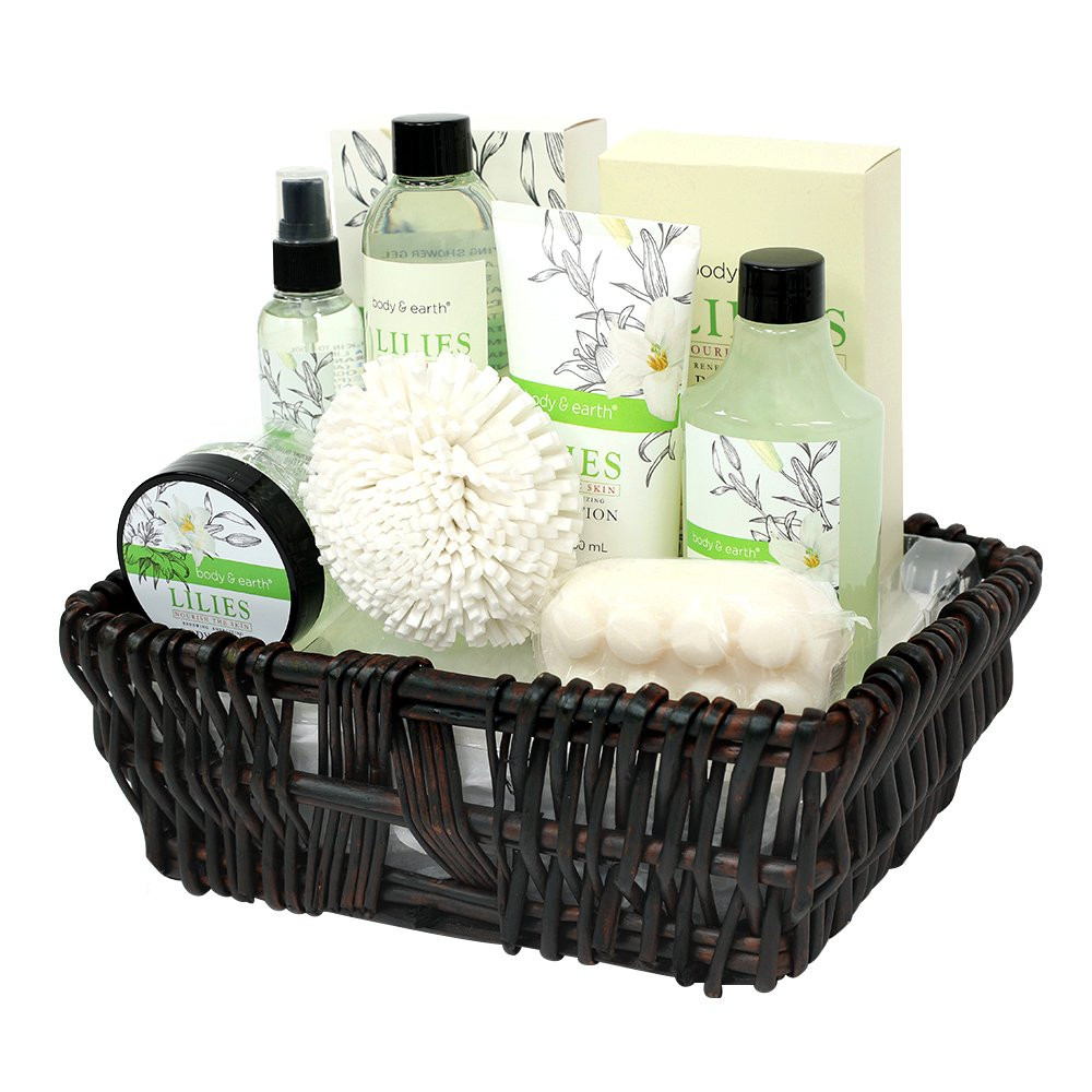 Ladies Gift Basket Ideas
 Amazon Gift Baskets for Women Body & Earth Bath