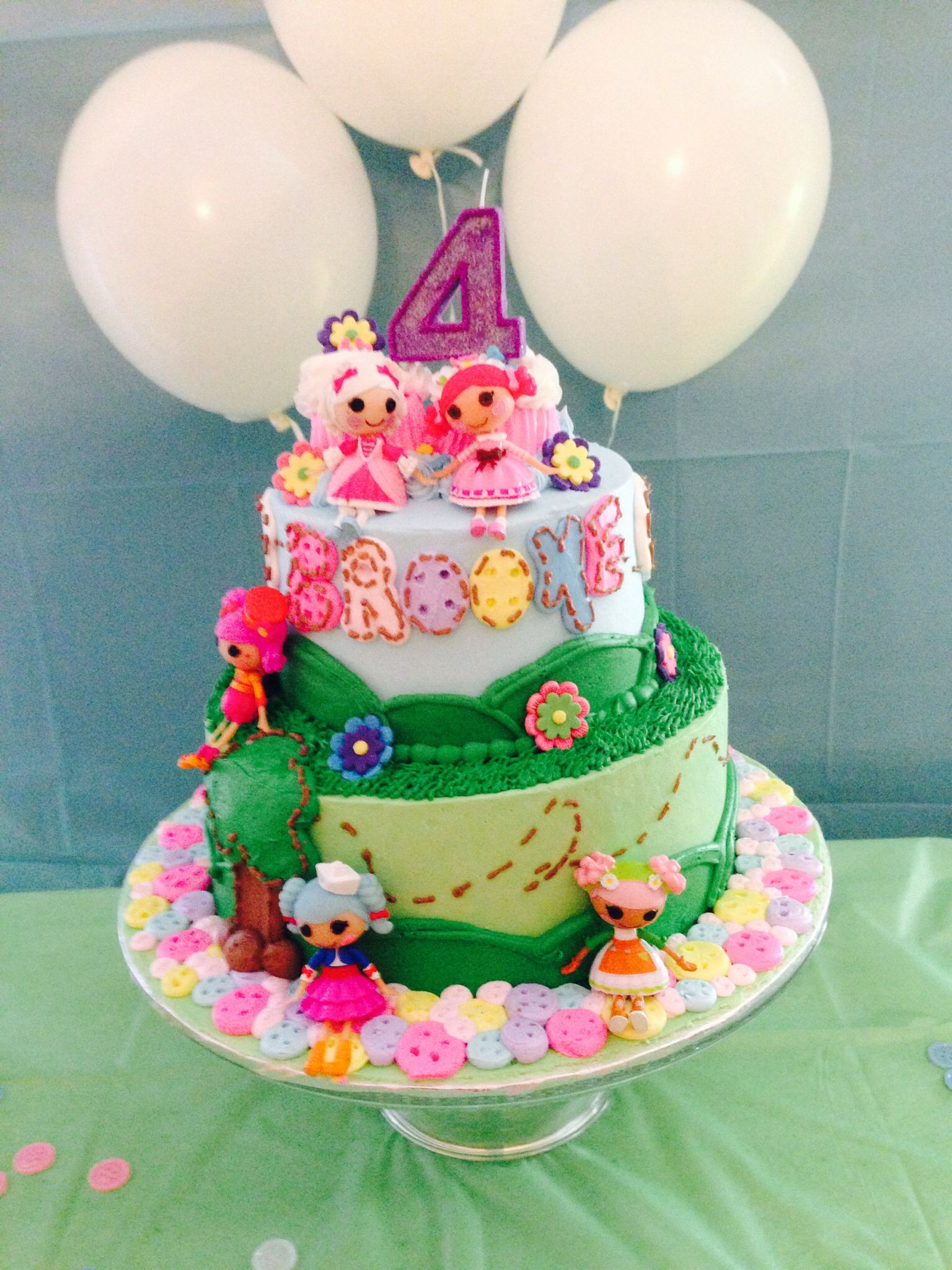 Lalaloopsy Birthday Cake
 Lalaloopsy buttercream icing cake