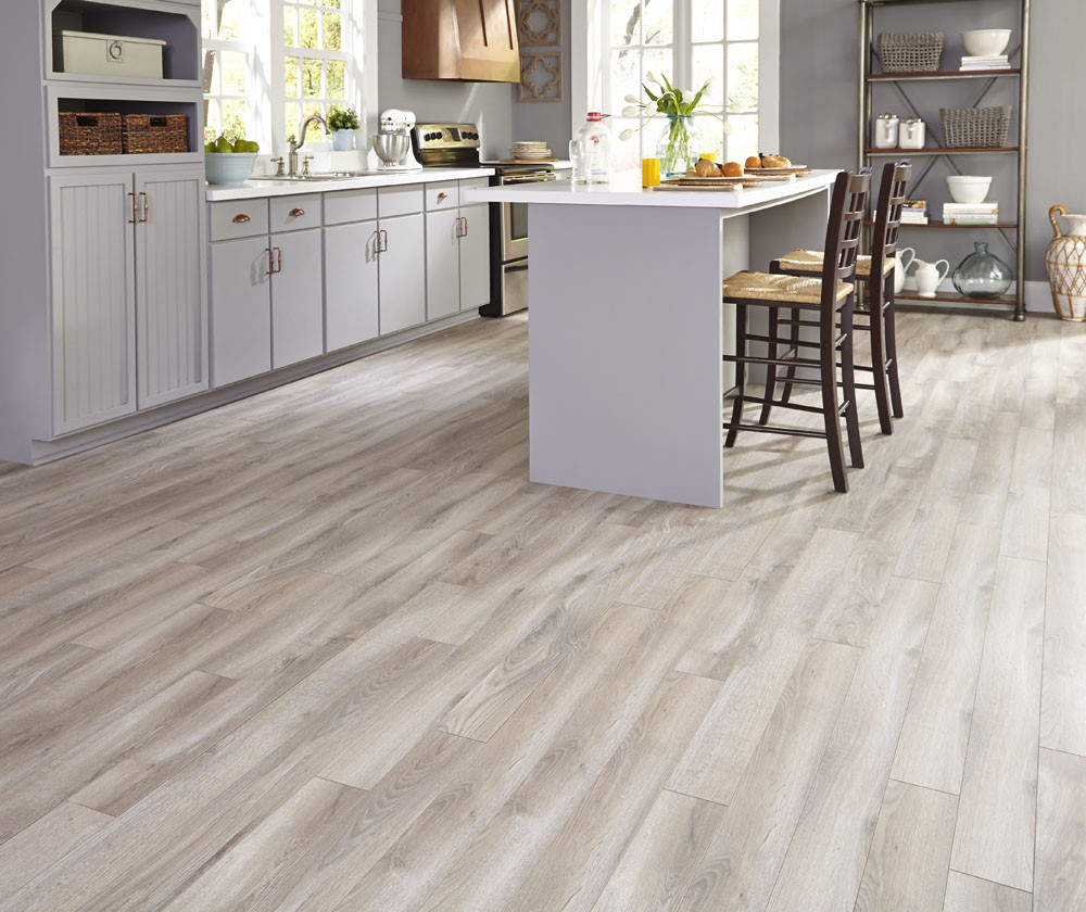 Laminate Floor For Kitchens
 20 Everyday Wood Laminate Flooring Inside Your Home