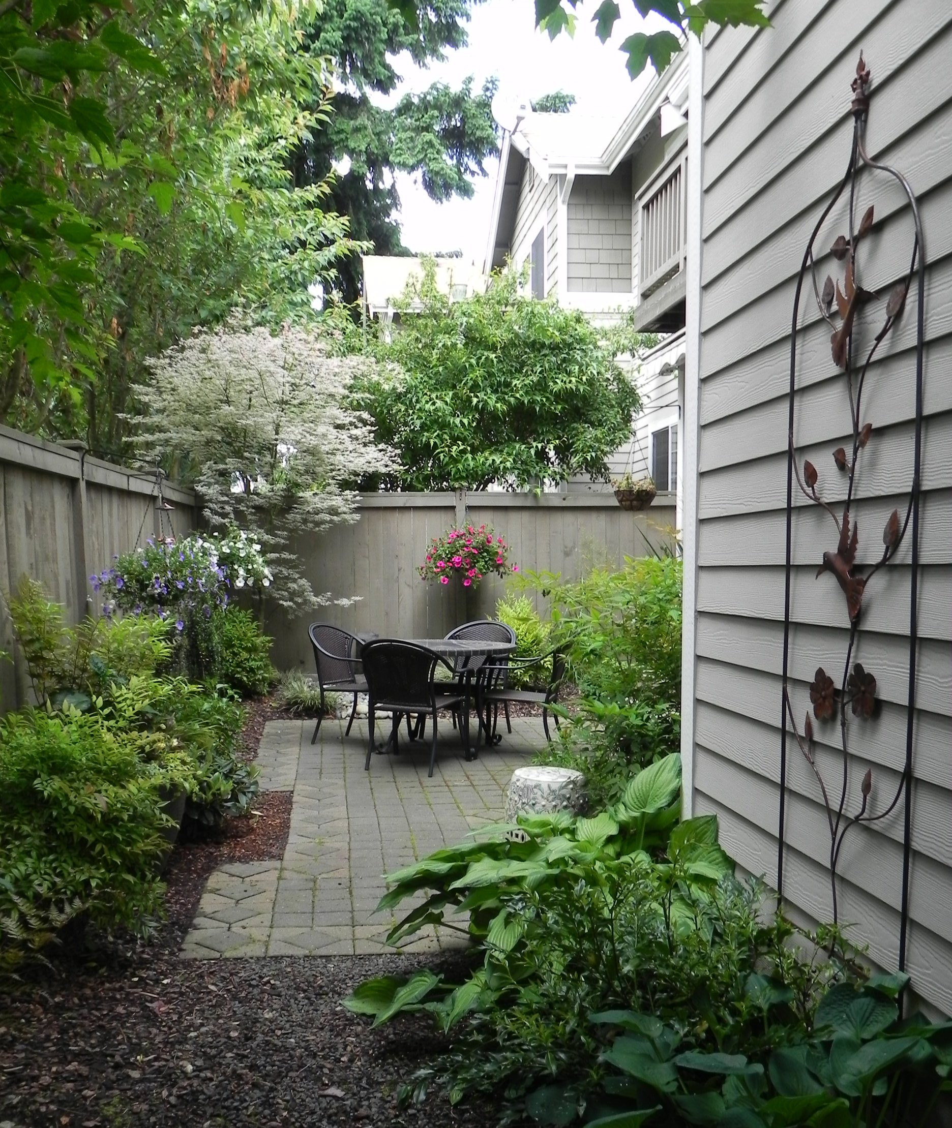 Landscape Design For Small Spaces
 lachisteradememphis Patio design thoughts For Small Yards