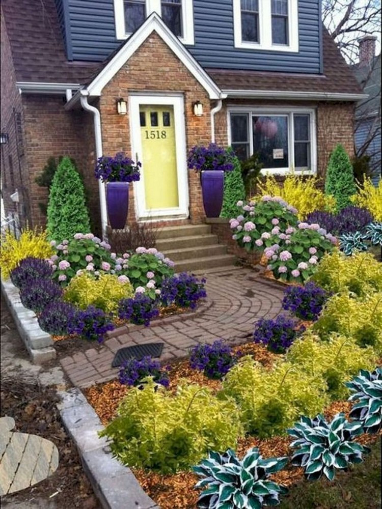 Landscape Design Front Yards
 73 Beautiful Small Front Yard Landscaping Ideas
