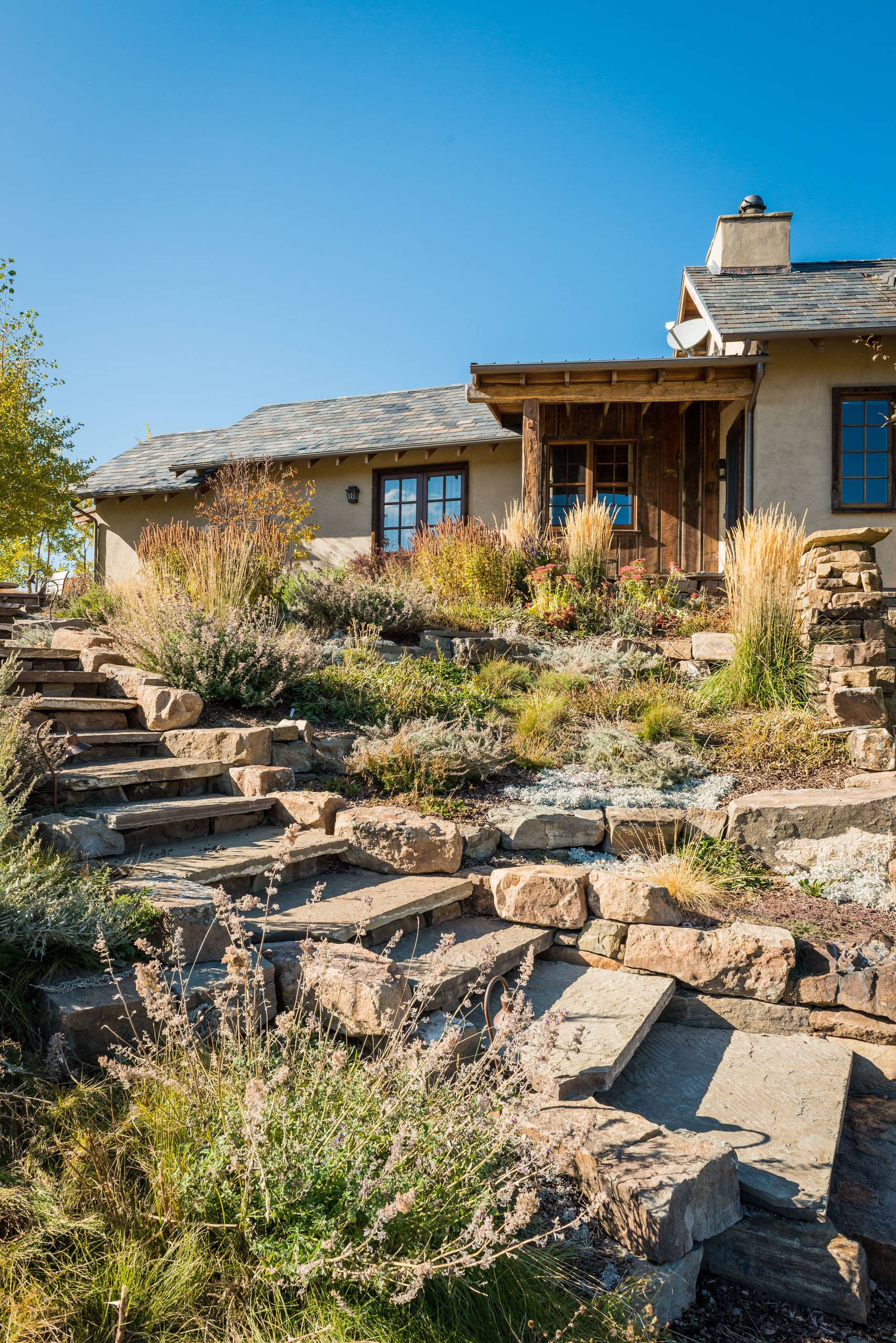 Landscape Design Ideas
 15 Stunning Rustic Landscape Designs That Will Take Your