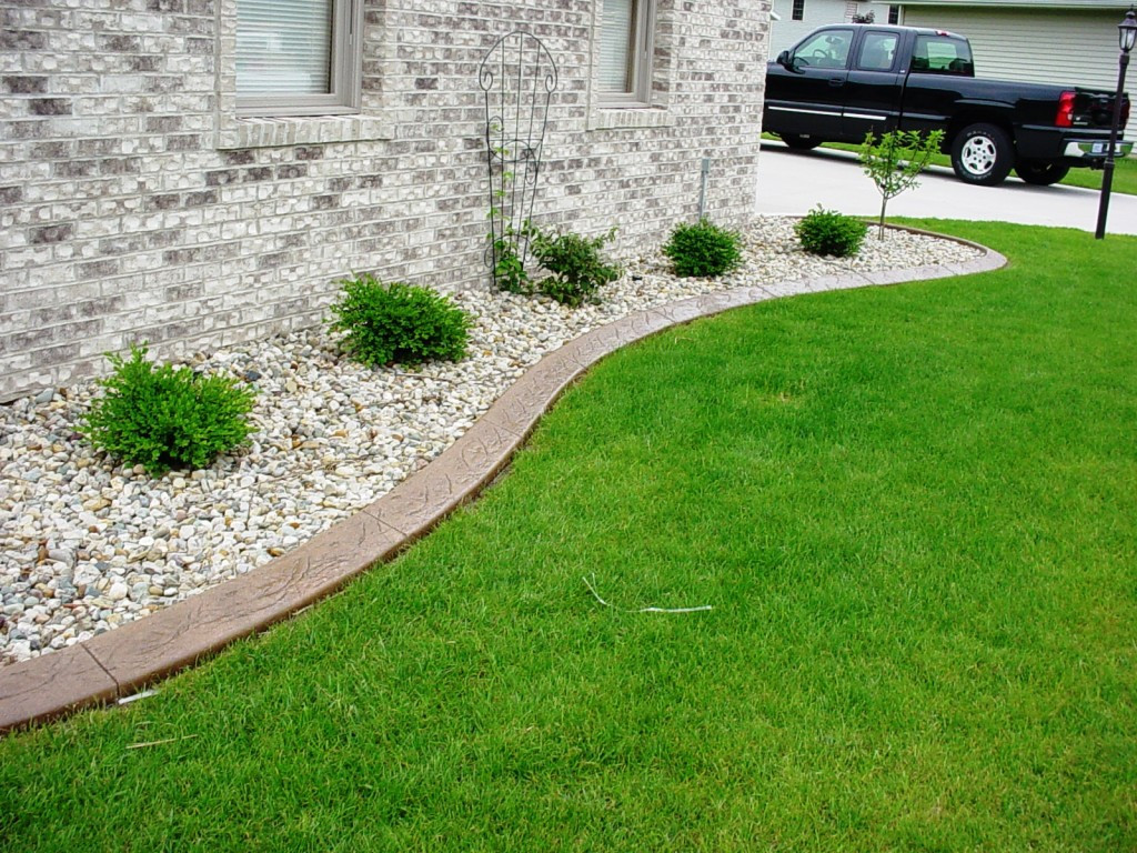 Landscape Edging Home Depot
 Ideas Create Solid Boundaries In Your Lawn And Garden