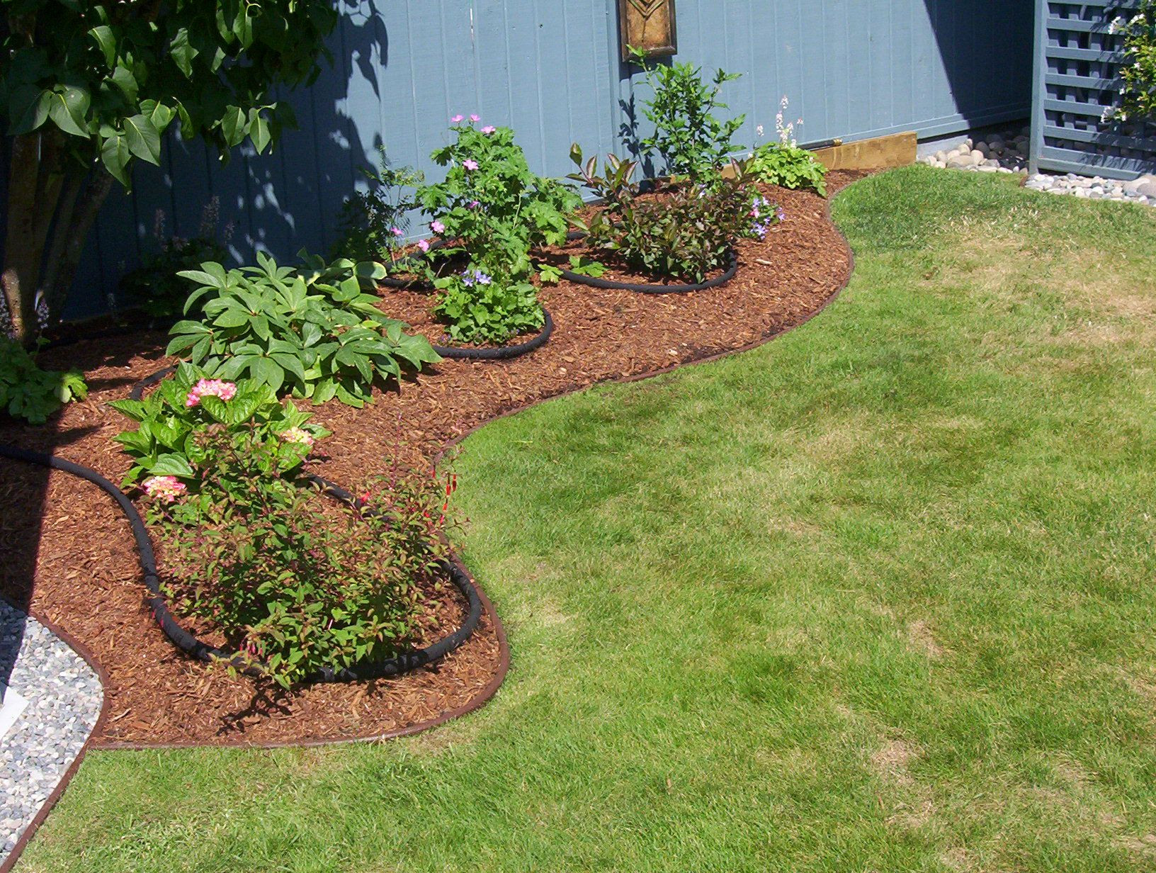 Landscape Edging Lowes
 Outdoor Stunning Landscape Edging Lowes For Garden Decor