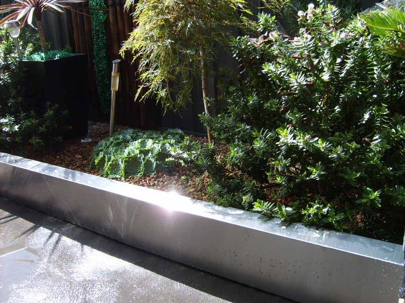 Landscape Edging Lowes
 Metal Landscape Edging For Accurate And Elegant Landscape