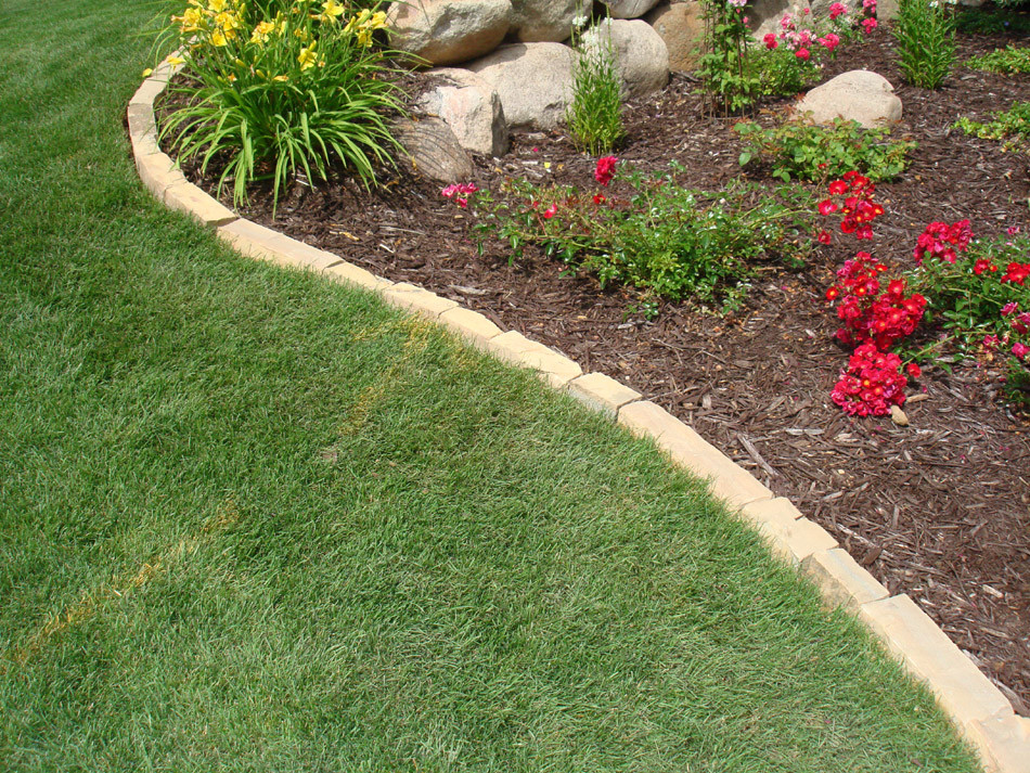 Landscape Edging Stones
 CN R Lawn N Landscape landscape edging