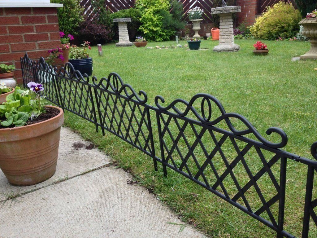 Landscape Fence Edging
 4 8 12 Flexible Garden Lawn Grass Edging Picket Border