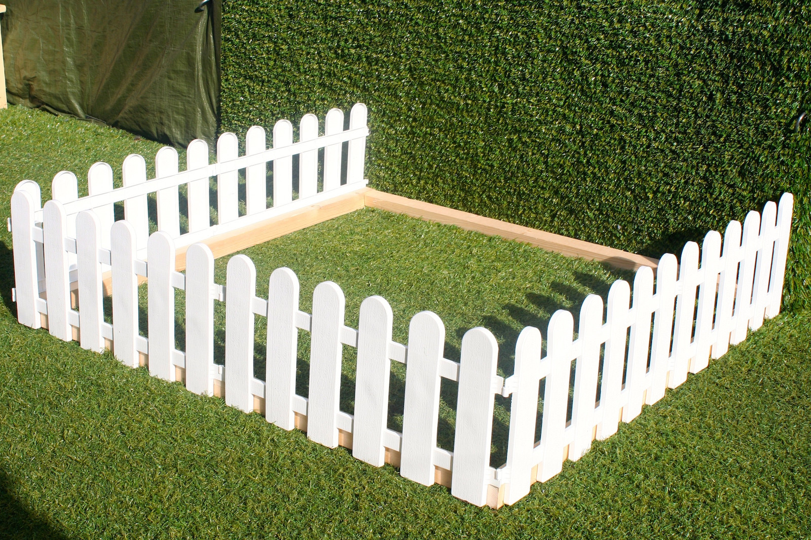 Landscape Fence Edging
 PLASTIC FENCING LAWN GRASS BORDER PATH GRAVE EDGING FANCY