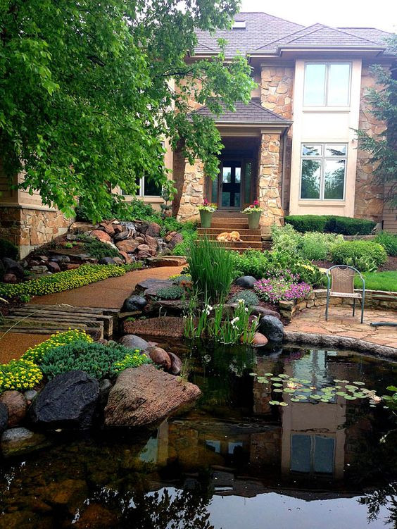 Landscape For Small Front Yards
 Top 15 Small Front Yard Landscaping Ideas Jessica Paster