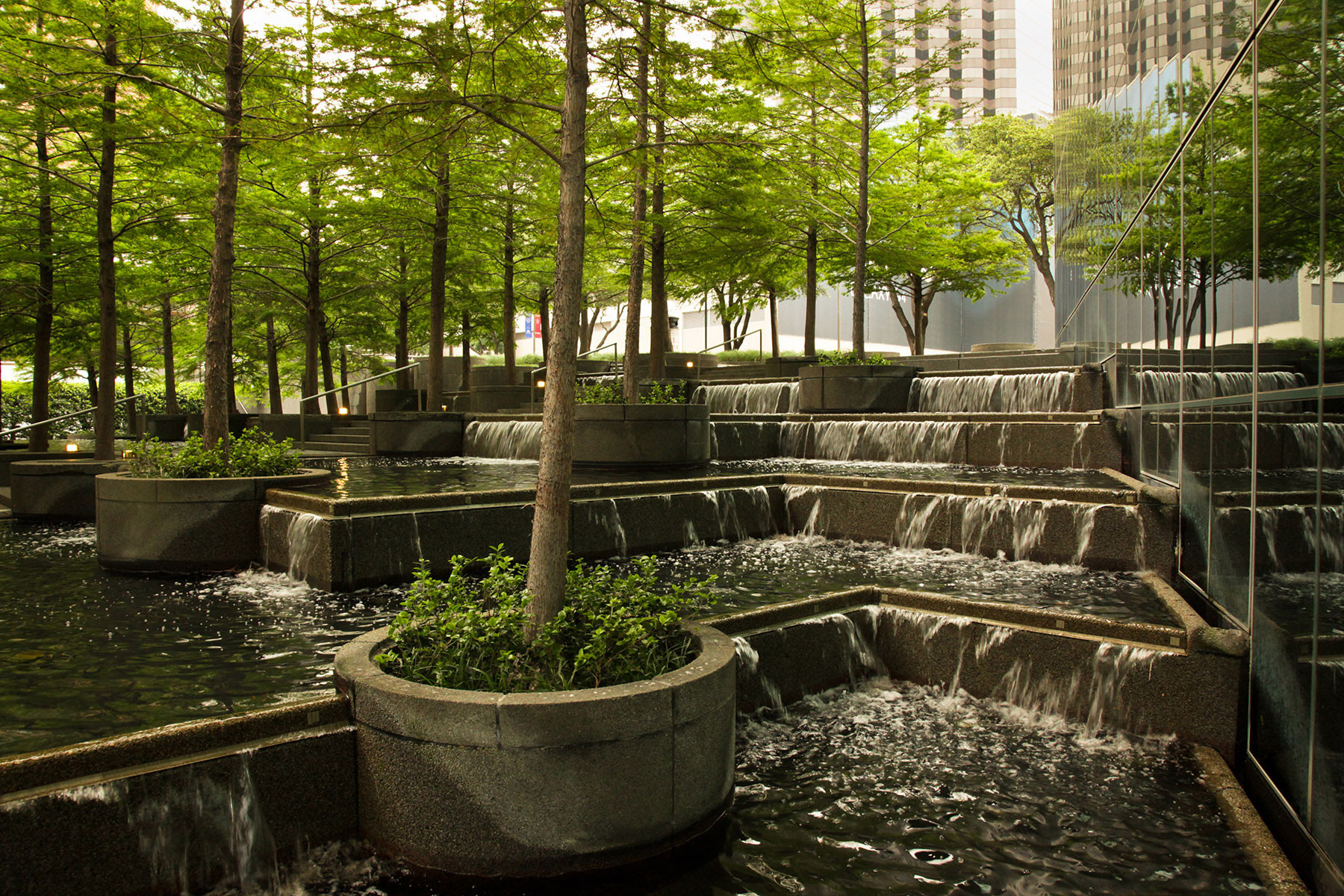 Landscape Fountain Architecture
 Exhibition of Dan Kiley landscapes sheds light on his