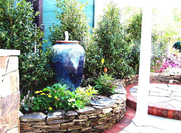 Landscape Fountain Front Yards
 40 Great Water Fountain Designs For Home Landscape Hative
