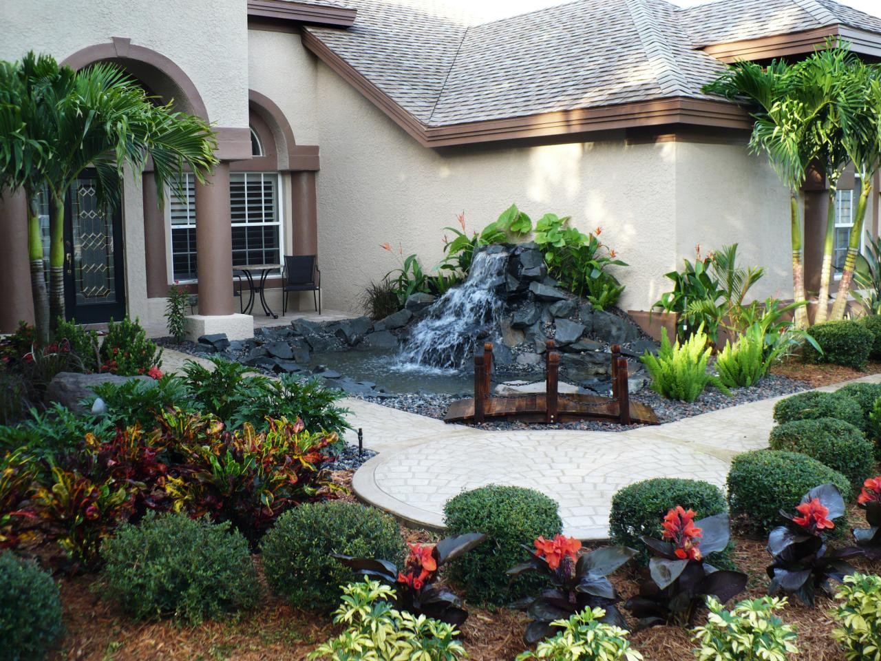 Landscape Fountain Front Yards
 Front Yard Fountain Takes the Best Water Feature for