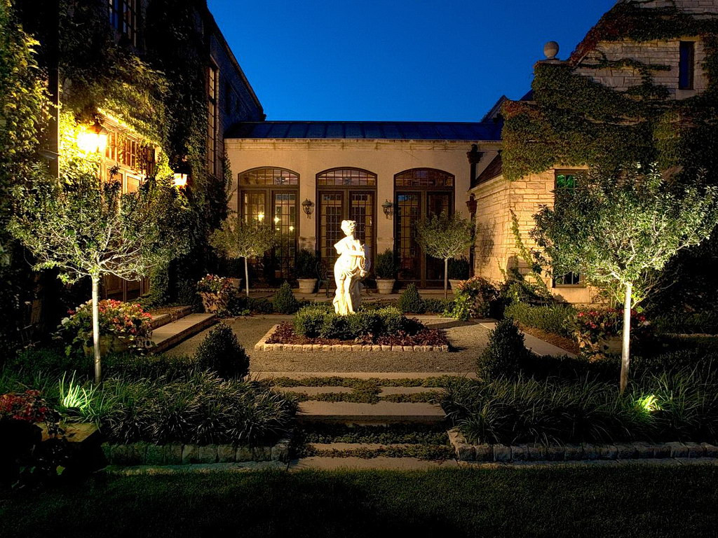 Landscape Lighting Ideas
 Eye Catching Light 22 Landscape Lighting Ideas Interior