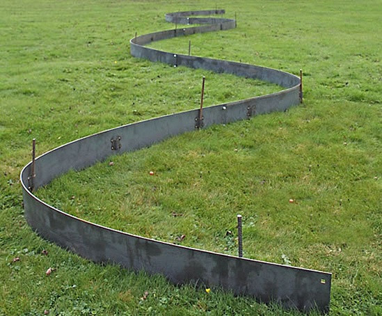 Landscape Metal Edging
 EverEdge Titan galvanised steel landscape edging