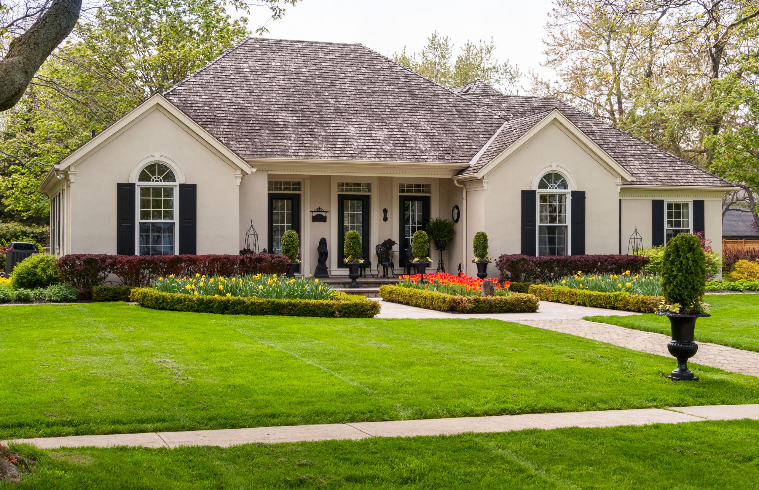 Landscape Pictures Front House
 Front of House Landscaping