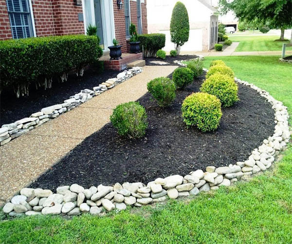 Landscape Stone Edging
 15 Wonderful Garden Edging Ideas With Pebbles And Stones