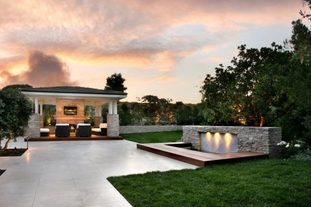 Landscaping Ideas For Large Backyard
 Modern Landscaping Newport Beach CA Gallery