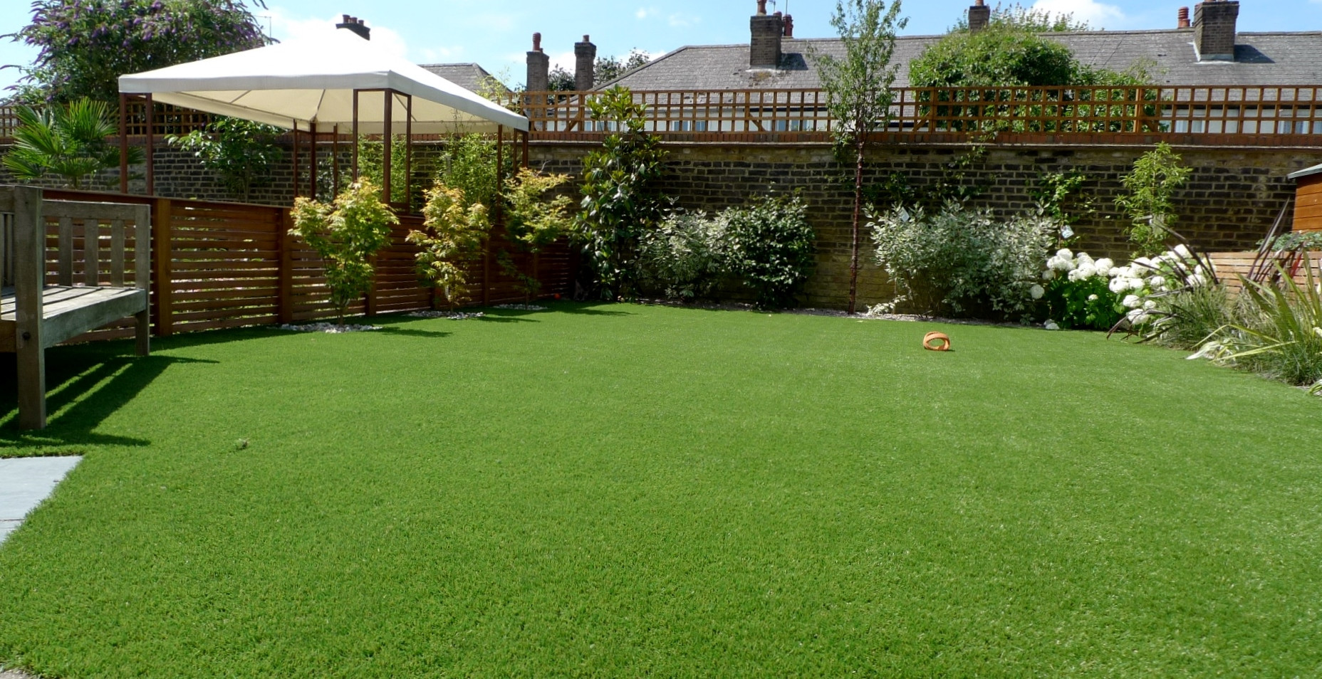 Landscaping Ideas For Large Backyard
 modern garden design Earlsfield South West London