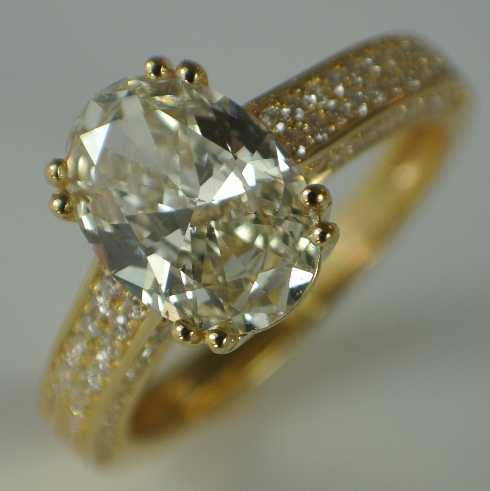 Large Diamond Rings
 Diamonds and Rings Create a Unique Engagement Ring with a