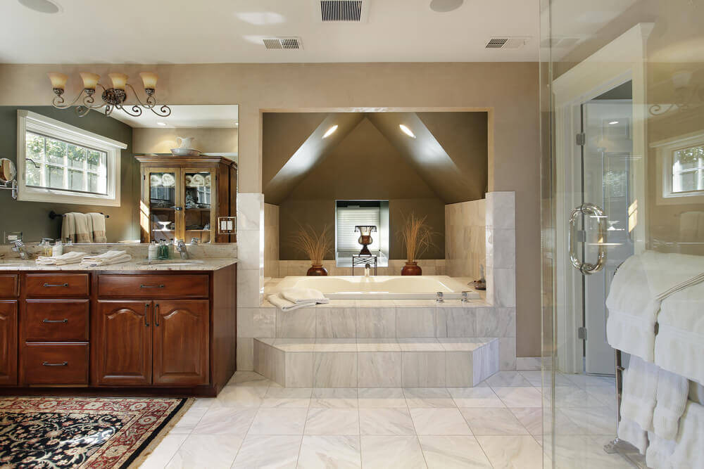 Large Master Bathroom
 40 Luxurious Master Bathrooms Most with Incredible Bathtubs