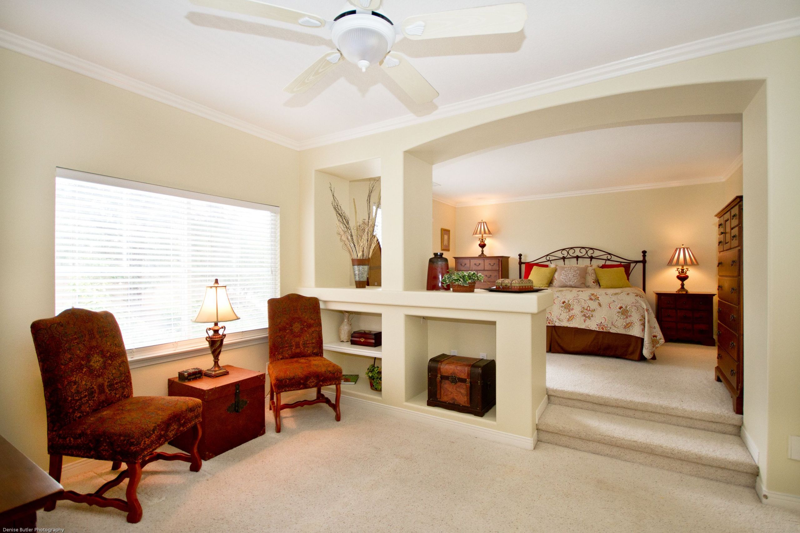 Large Master Bedroom
 master bedroom with sitting area