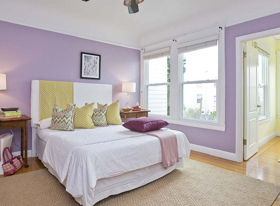 Lavender Bedroom Walls
 Tips and s for Decorating the Bedroom with Lavender