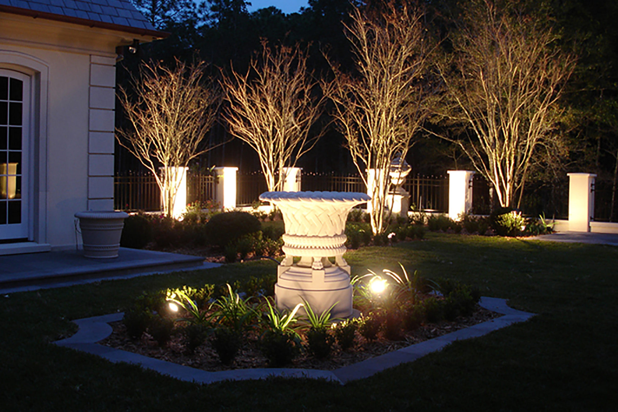 Led Outdoor Landscape Lighting
 Landscape Lighting Design & Installation St Louis