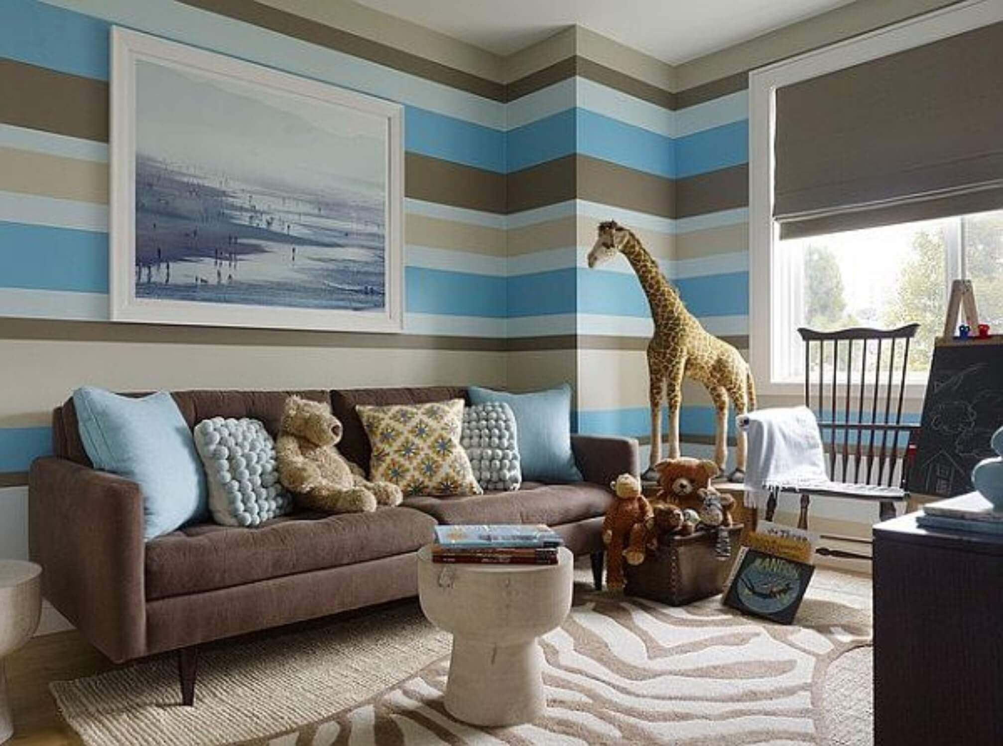 Living Room Painting
 Paint Ideas for Living Room with Narrow Space TheyDesign