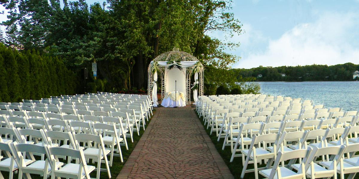 Long Island Wedding Venues
 Windows on the Lake Weddings