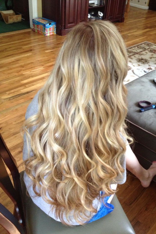 Loose Curl Prom Hairstyles
 Loose prom curls hair curls blonde