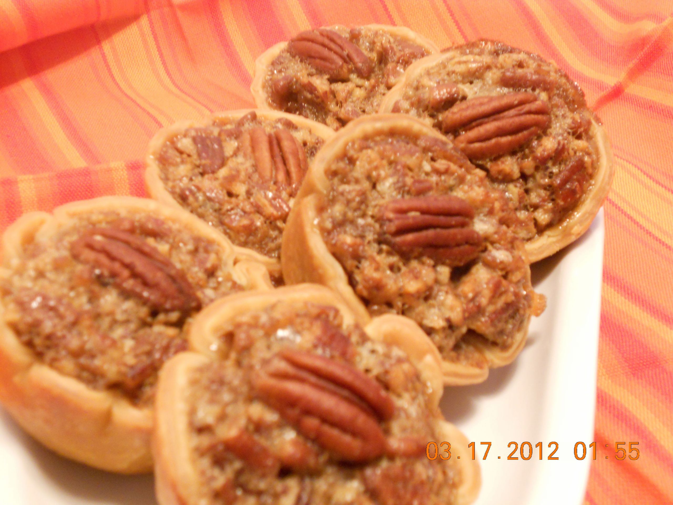 Low Cholesterol Desserts Store Bought
 Mini Pecan Pie cups low fat calorie recipe Delicious