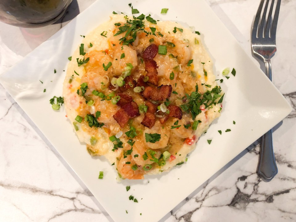 Low Country Shrimp And Grits
 Low Country Shrimp & Grits