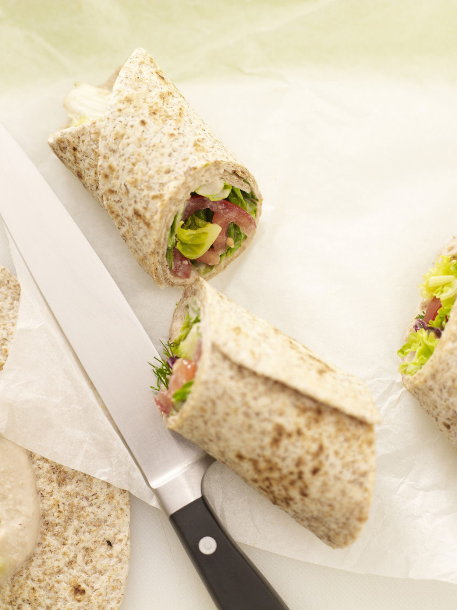 Low Fat Tuna Recipes
 Low Calorie and Low Fat Tuna Wrap Recipe